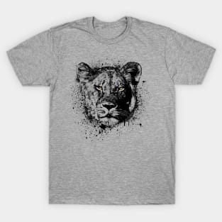 Lion Lioness Animal Wildlife Forest Nature Adventure Hunt Graphic T-Shirt